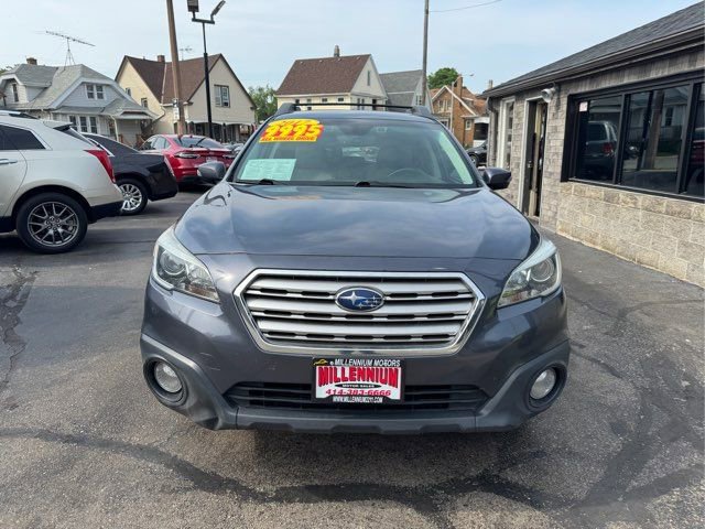 Used 2017 Subaru Outback 2.5i Premium image 2
