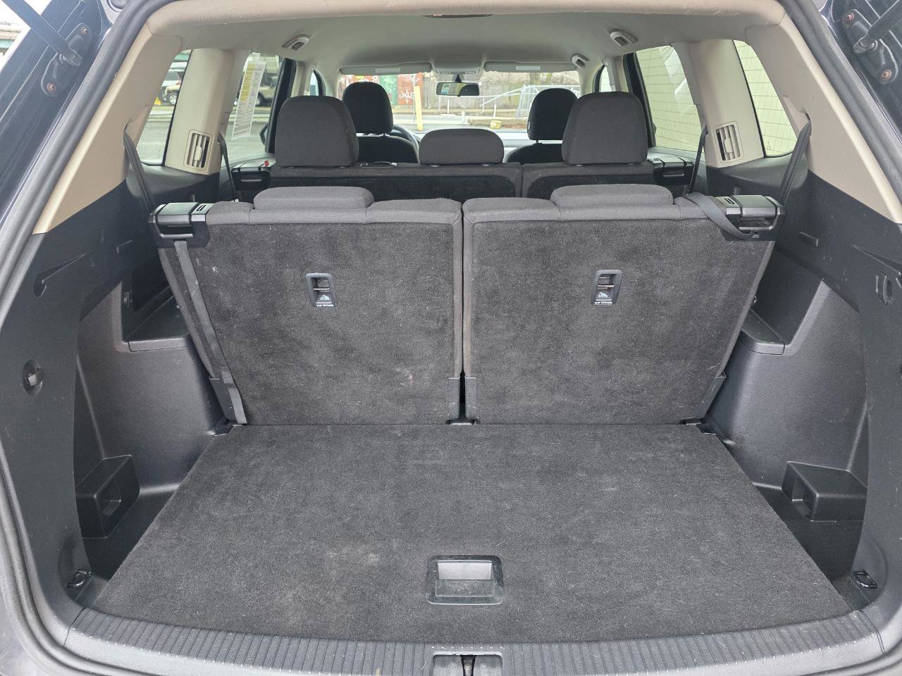 Used 2019 Volkswagen Atlas S w/ Towing Package image 8