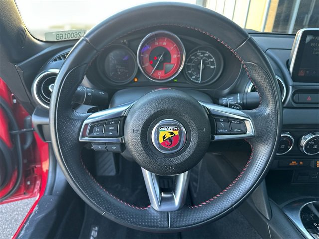 Used 2020 FIAT 124 Spider Abarth w/ Convenience Group image 15