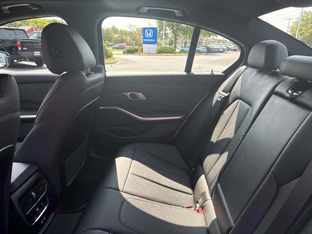 Used 2021 BMW 330i xDrive Sedan w/ Convenience Package AWD/4WD image 20