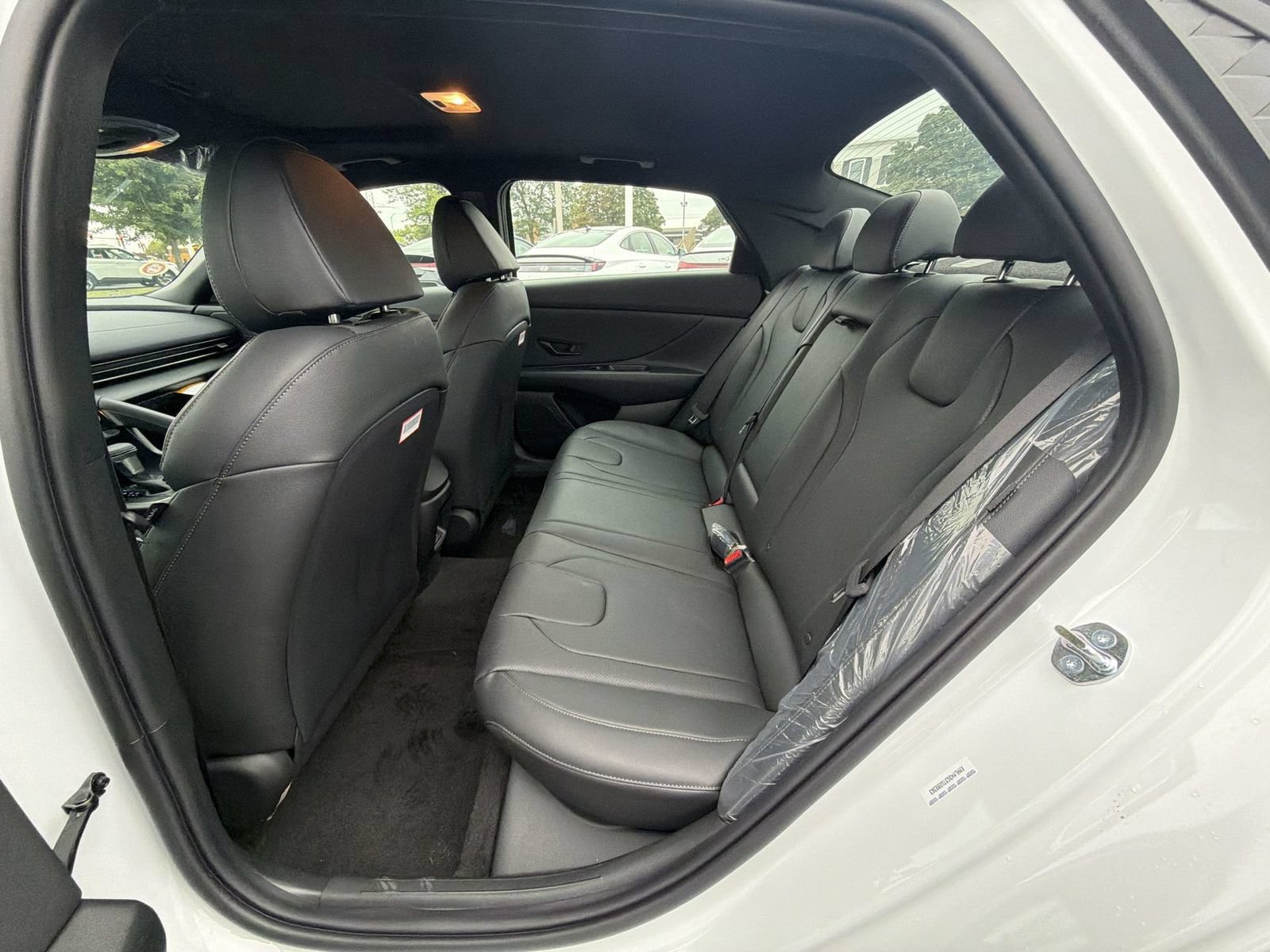 New 2026 Hyundai Elantra SEL Sport FWD image 22