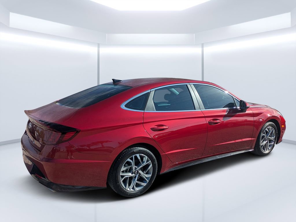 Used 2023 Hyundai Sonata SEL image 3