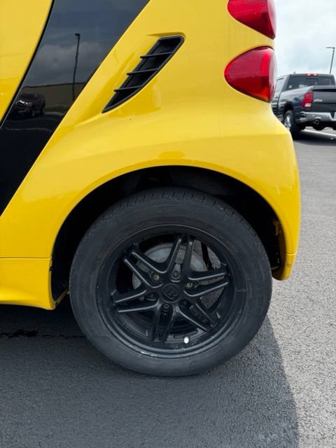 Used 2013 smart fortwo Coupe RWD image 4