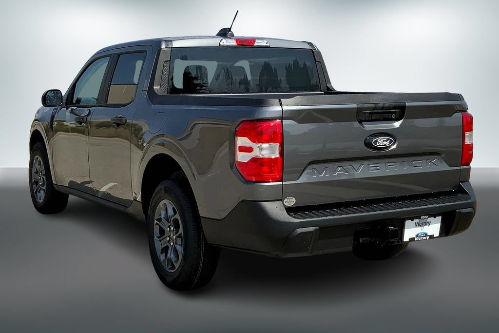 New 2025 Ford Maverick XLT FWD image 3
