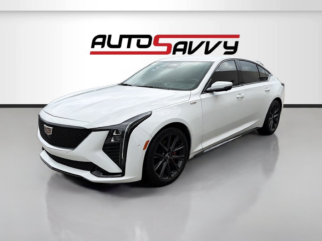 Used 2025 Cadillac CT5 V RWD image 3