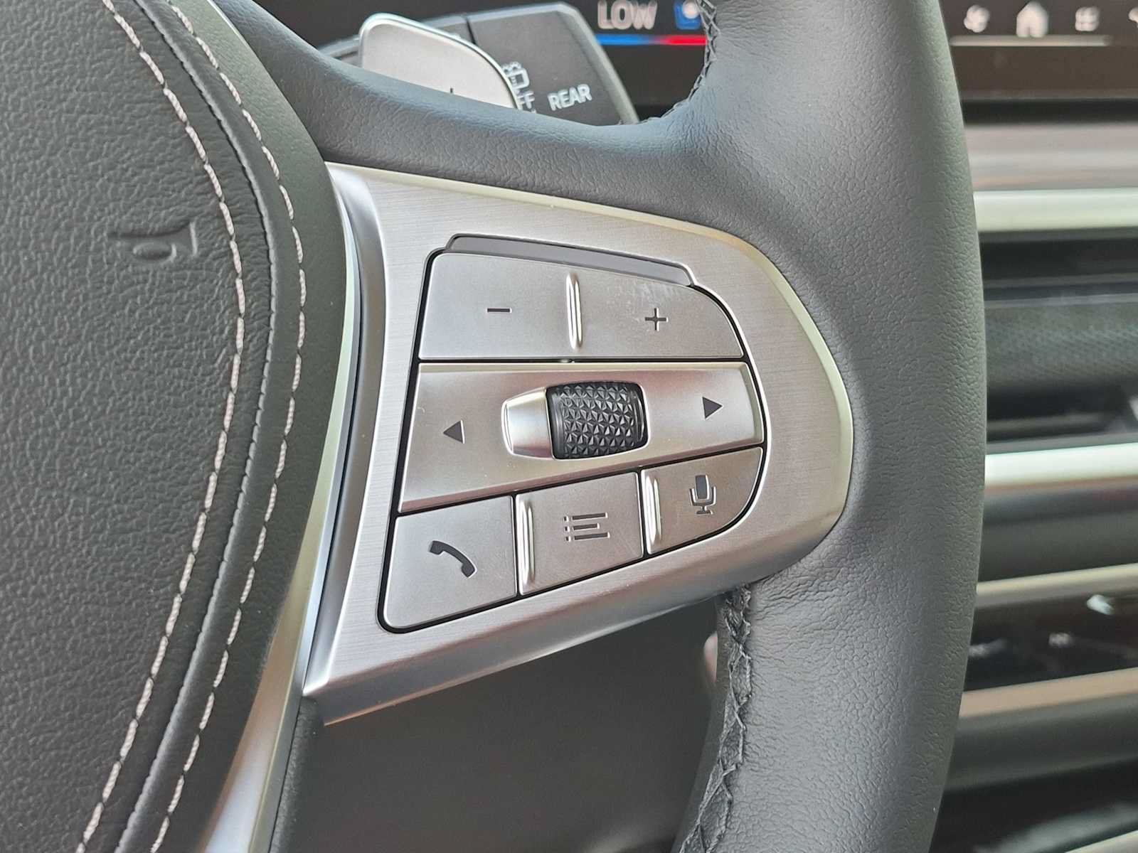 New 2027 BMW X7 xDrive40i AWD/4WD image 26