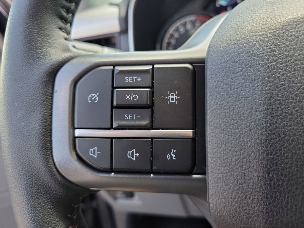 Used 2022 Ford F150 XLT w/ Equipment Group 301A Mid AWD/4WD image 19