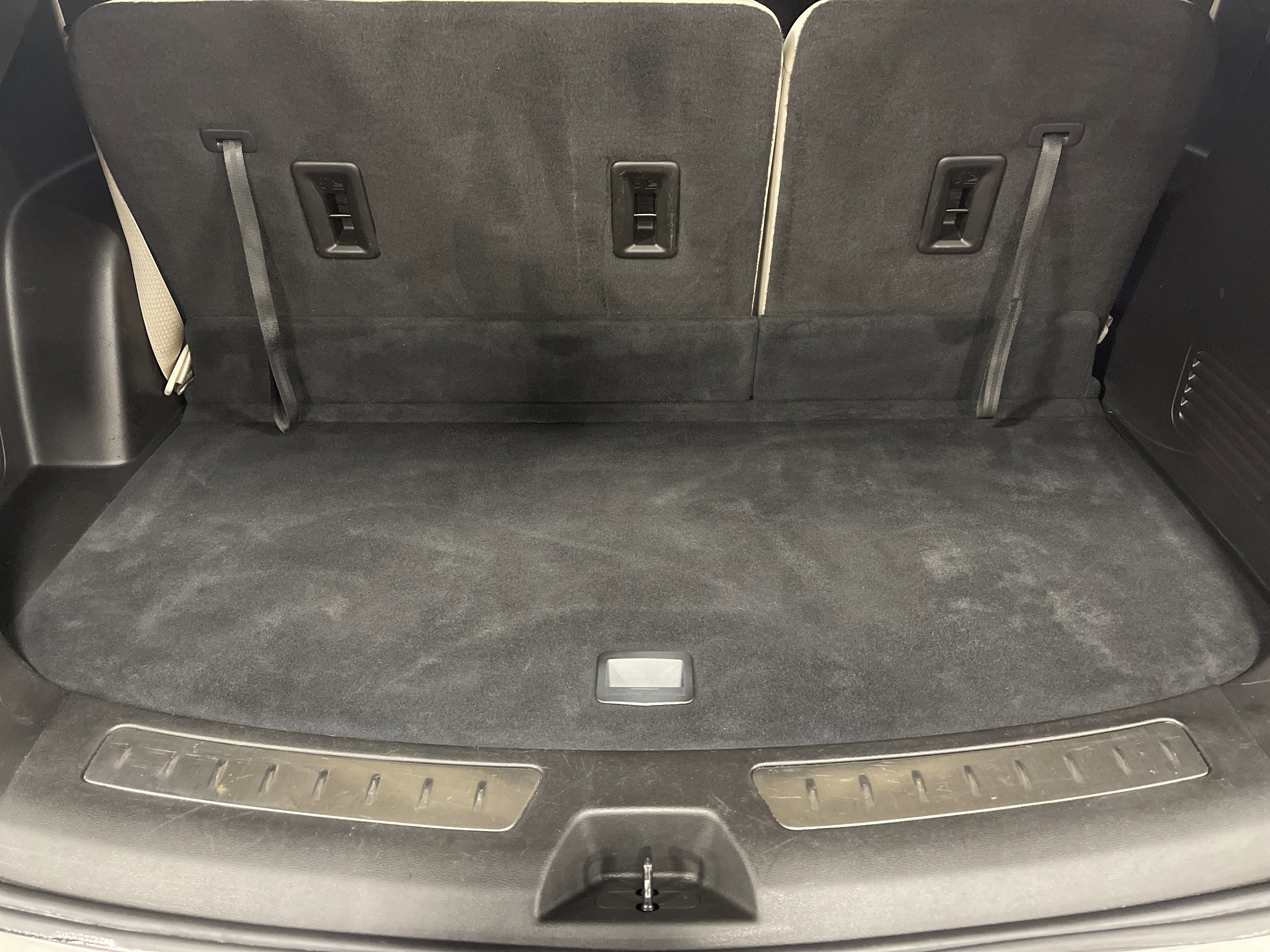 Used 2023 Buick Enclave Essence w/ Trailering Package, 5000 lbs. image 13