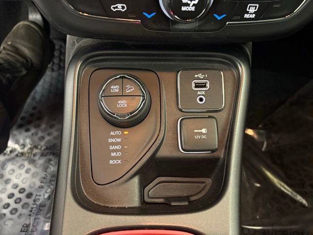 Used 2020 Jeep Compass Trailhawk image 19