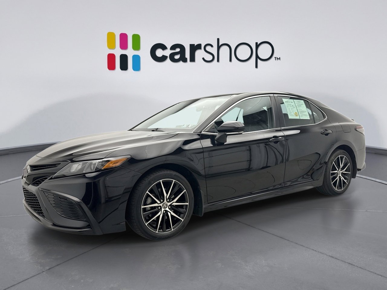 Used 2023 Toyota Camry SE