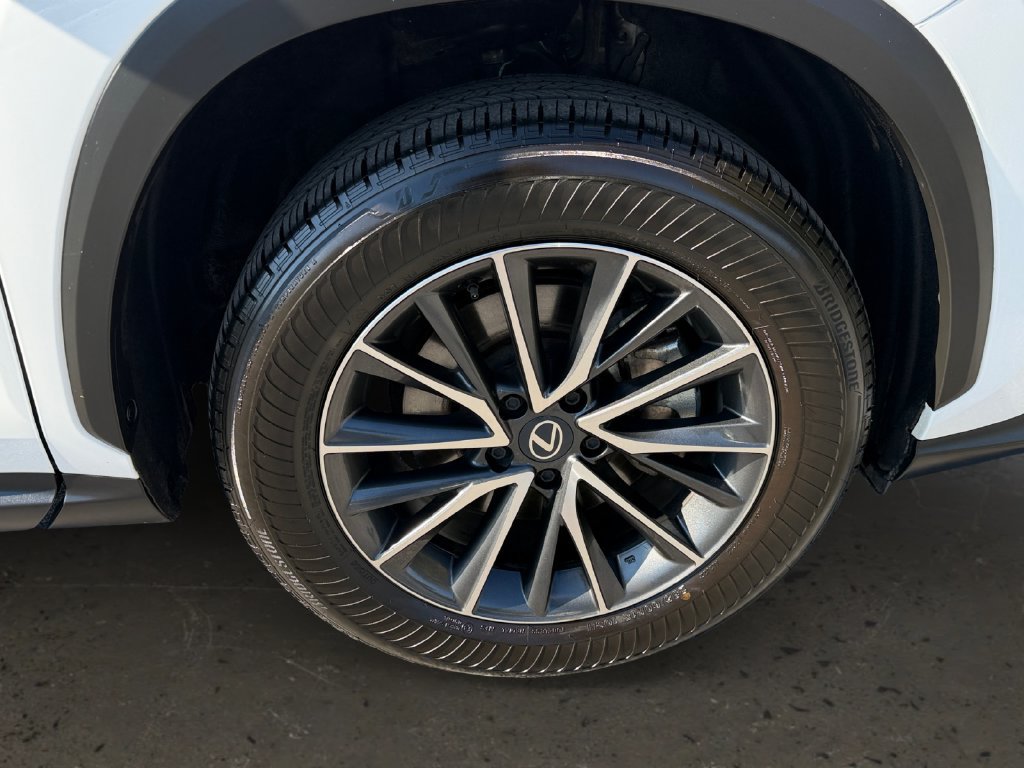 Certified 2026 Lexus NX 350h AWD w/ Accessory Package (2T) image 27