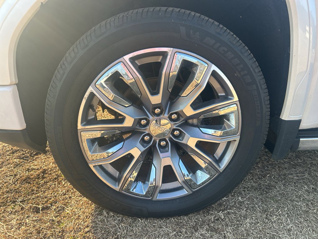 Used 2022 GMC Sierra 1500 Denali w/ Denali Reserve Package image 39