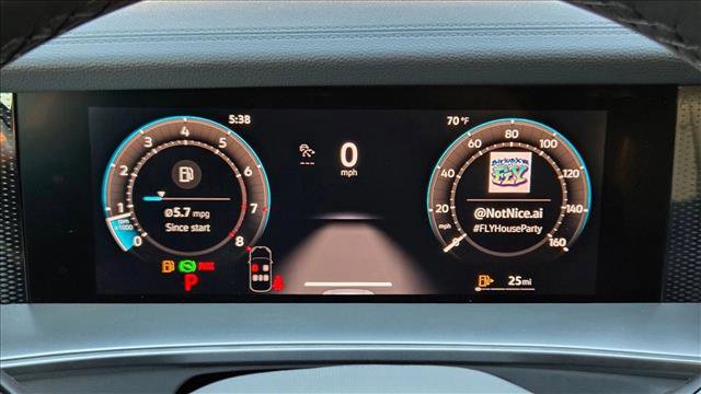 New 2026 Volkswagen Tiguan SE R-Line FWD image 11