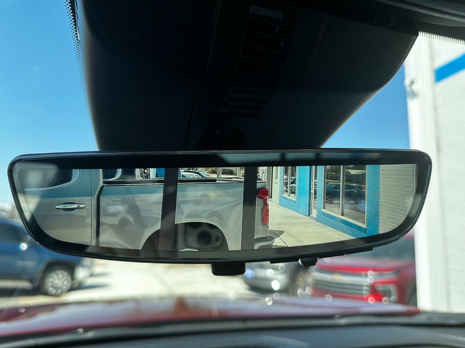 Used 2024 Chevrolet Traverse RS w/ LPO, Floor Liner Package image 13