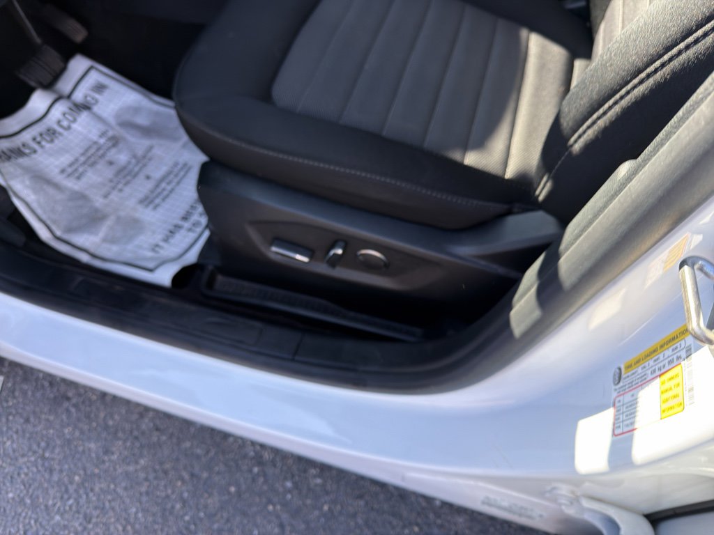 Used 2019 Ford Edge SE w/ SE Fleet Driver's Package FWD image 15