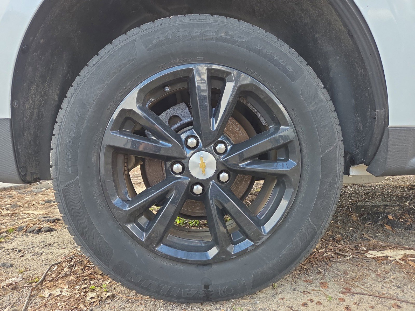 Used 2017 Chevrolet Equinox LT FWD image 28
