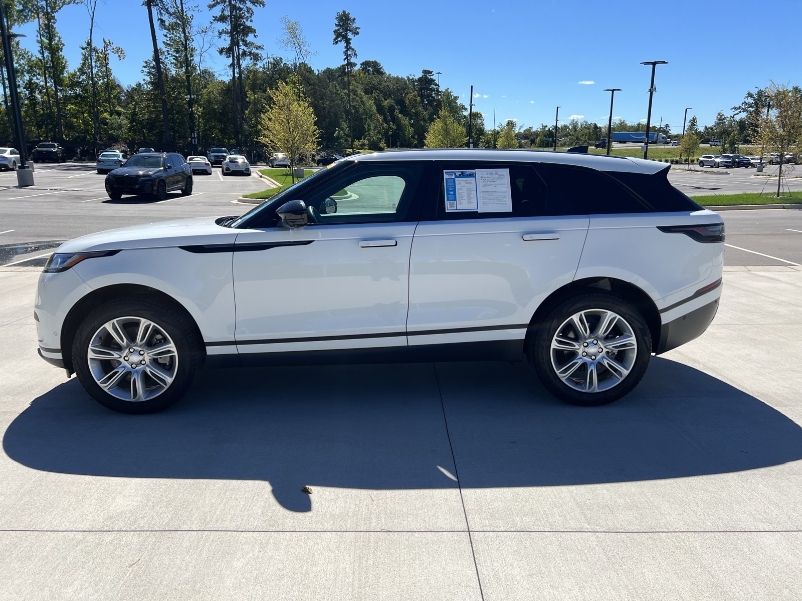 Used 2026 Land Rover Range Rover Velar S AWD/4WD image 4