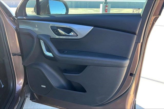 Used 2019 Chevrolet Blazer LT w/ Sun and Wheels Package image 29