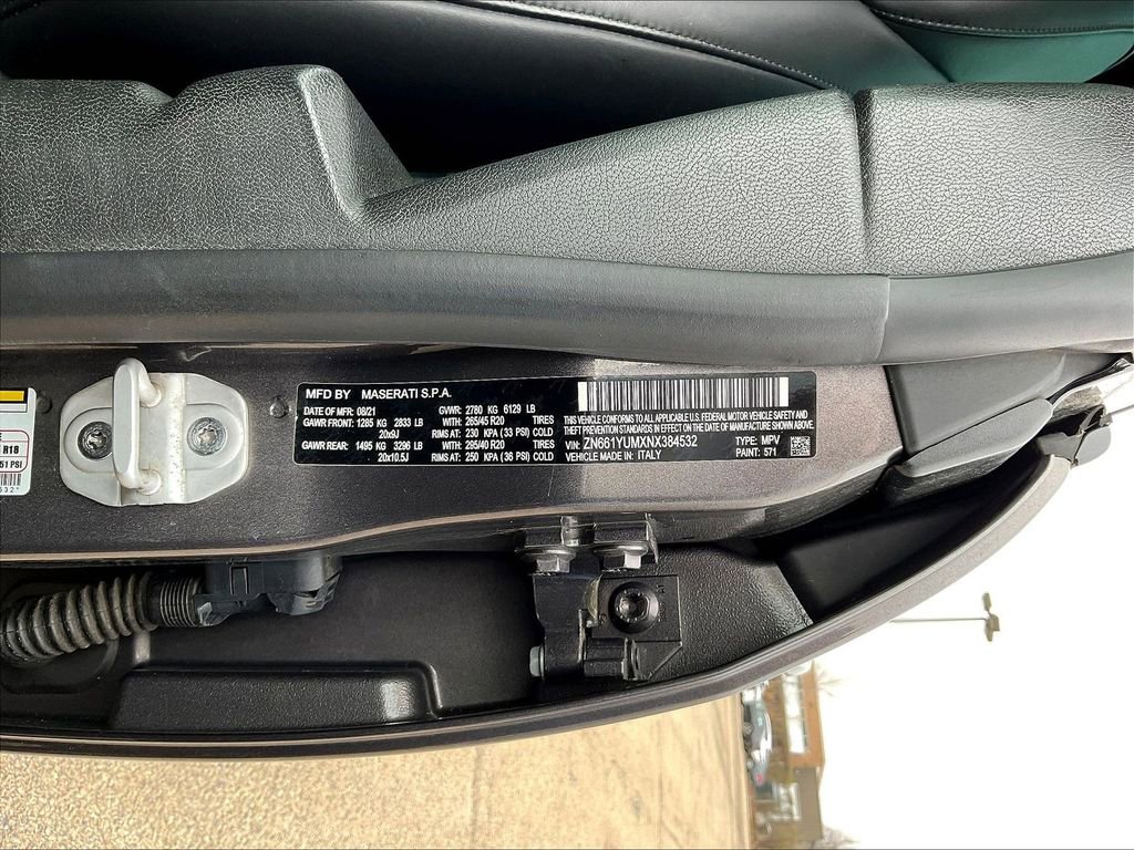 Used 2022 Maserati Levante Modena AWD/4WD image 18