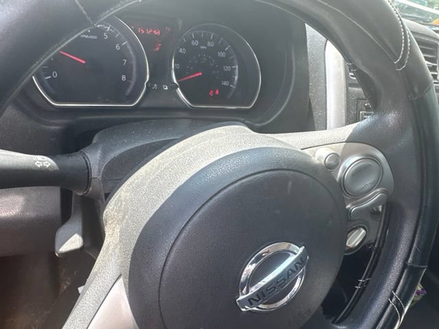 Used 2014 Nissan Versa SV FWD image 6