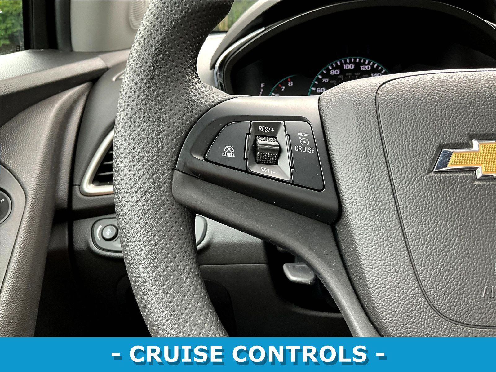 Used 2020 Chevrolet Trax LS w/ Tint and Cruise Package FWD image 10