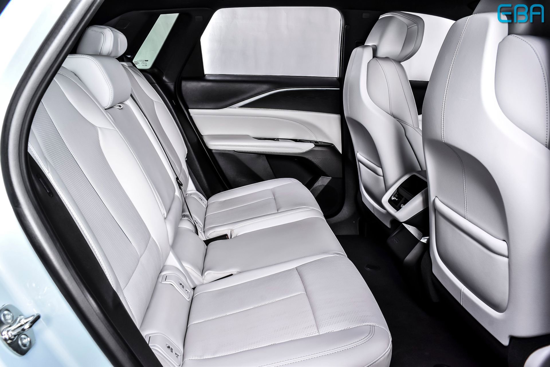 Used 2024 Cadillac Lyriq Sport image 24