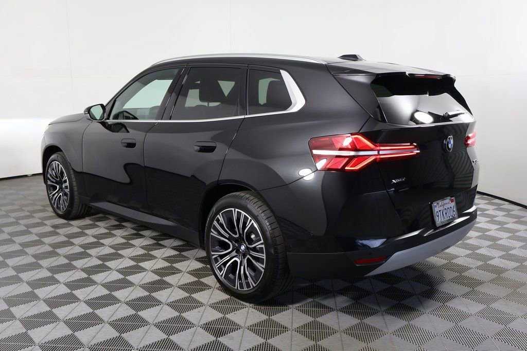 Used 2025 BMW X3 xDrive30i w/ Convenience Package image 6