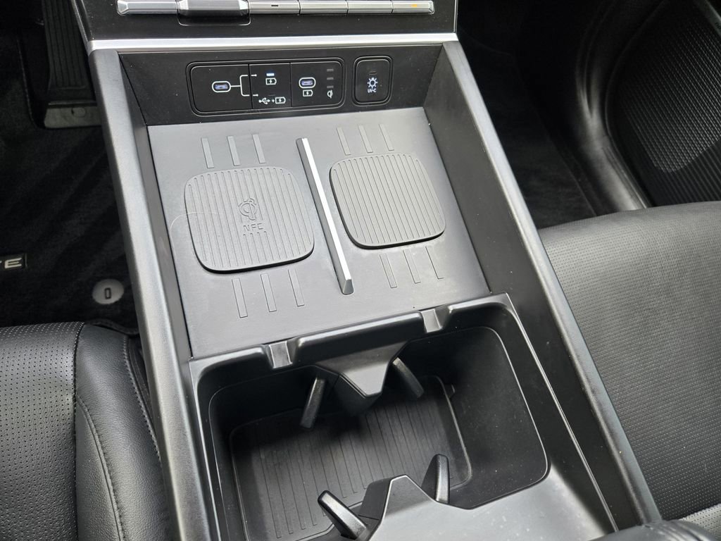 Used 2024 Hyundai Santa Fe Limited image 18