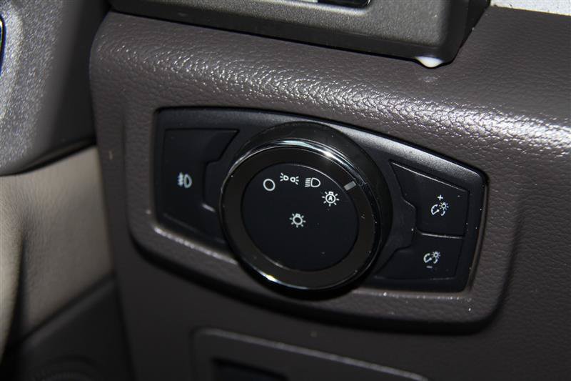 Used 2020 Ford Expedition Max XLT w/ Equipment Group 202A AWD/4WD image 40