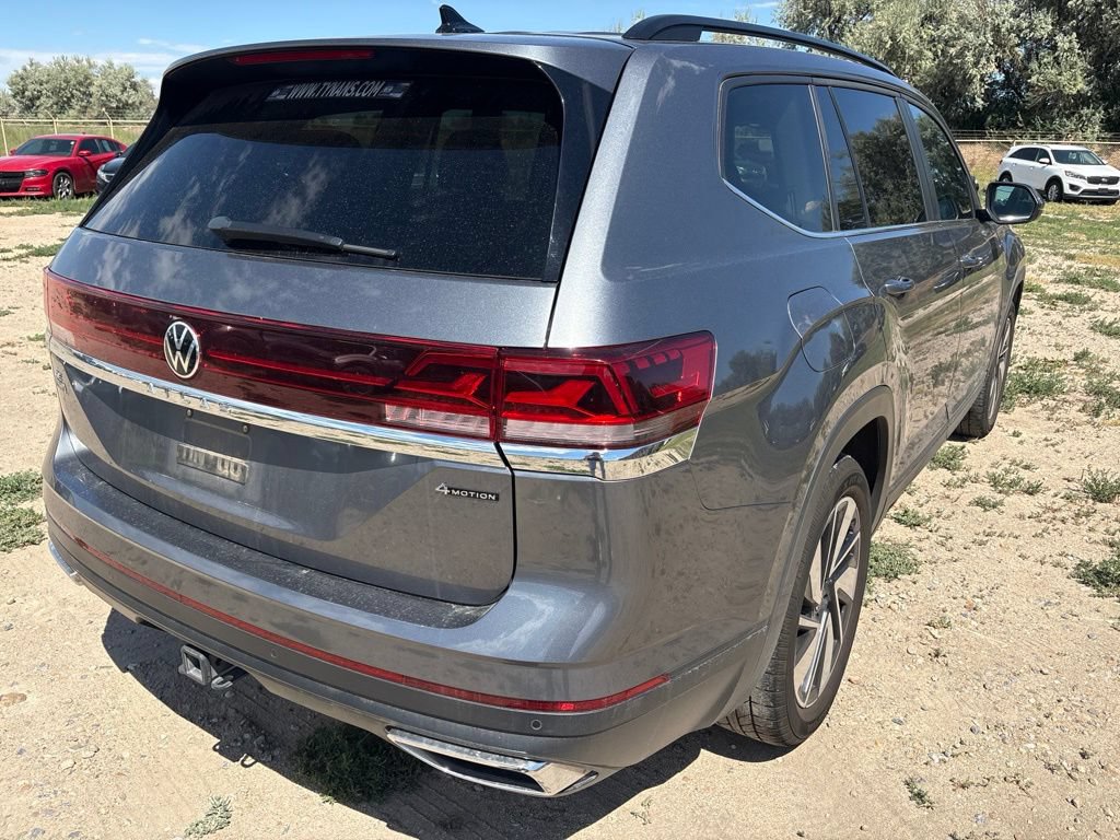 Used 2024 Volkswagen Atlas SE AWD/4WD image 5