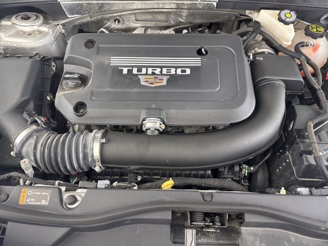 Used 2021 Cadillac XT4 Luxury w/ Driver Awareness Package image 21