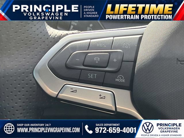 New 2026 Volkswagen Tiguan SE R-Line FWD image 18