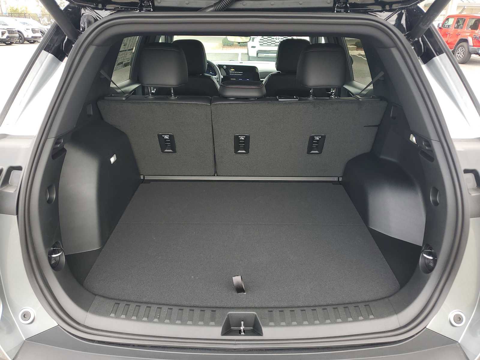 New 2026 Chevrolet Equinox RS w/ Safety and Technology Package image 5