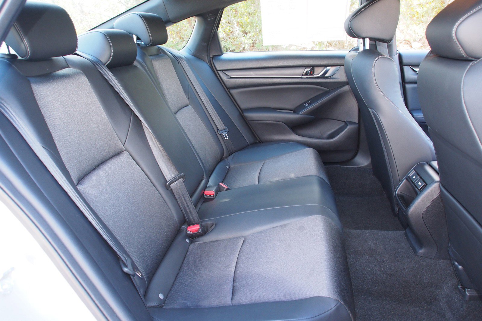 Used 2022 Honda Accord Sport image 13