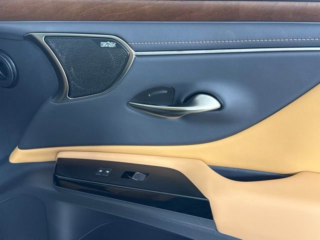 New 2025 Lexus ES 350 Ultra Luxury image 27