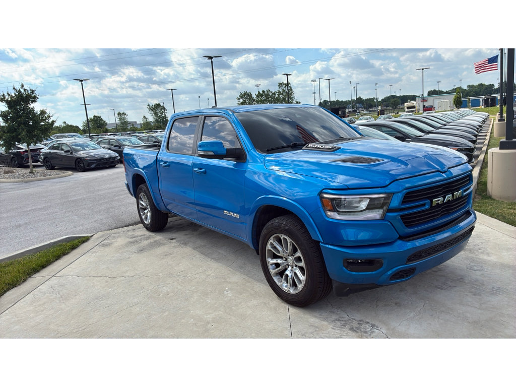 Used 2022 RAM 1500 Laramie w/ Sport Appearance Package AWD/4WD image 6