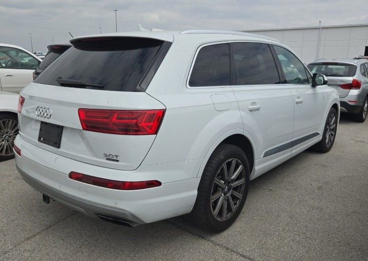 Used 2018 Audi Q7 3.0T Prestige w/ Prestige Package AWD/4WD image 4