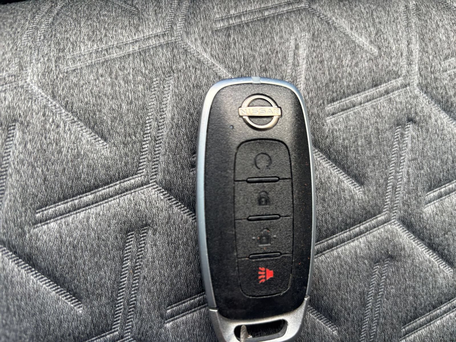 Used 2026 Nissan Kicks SV w/ Cold Weather Package FWD image 18