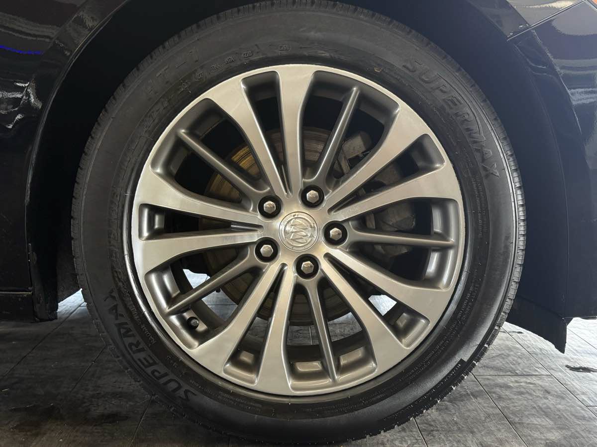 Used 2017 Buick LaCrosse Premium FWD image 25