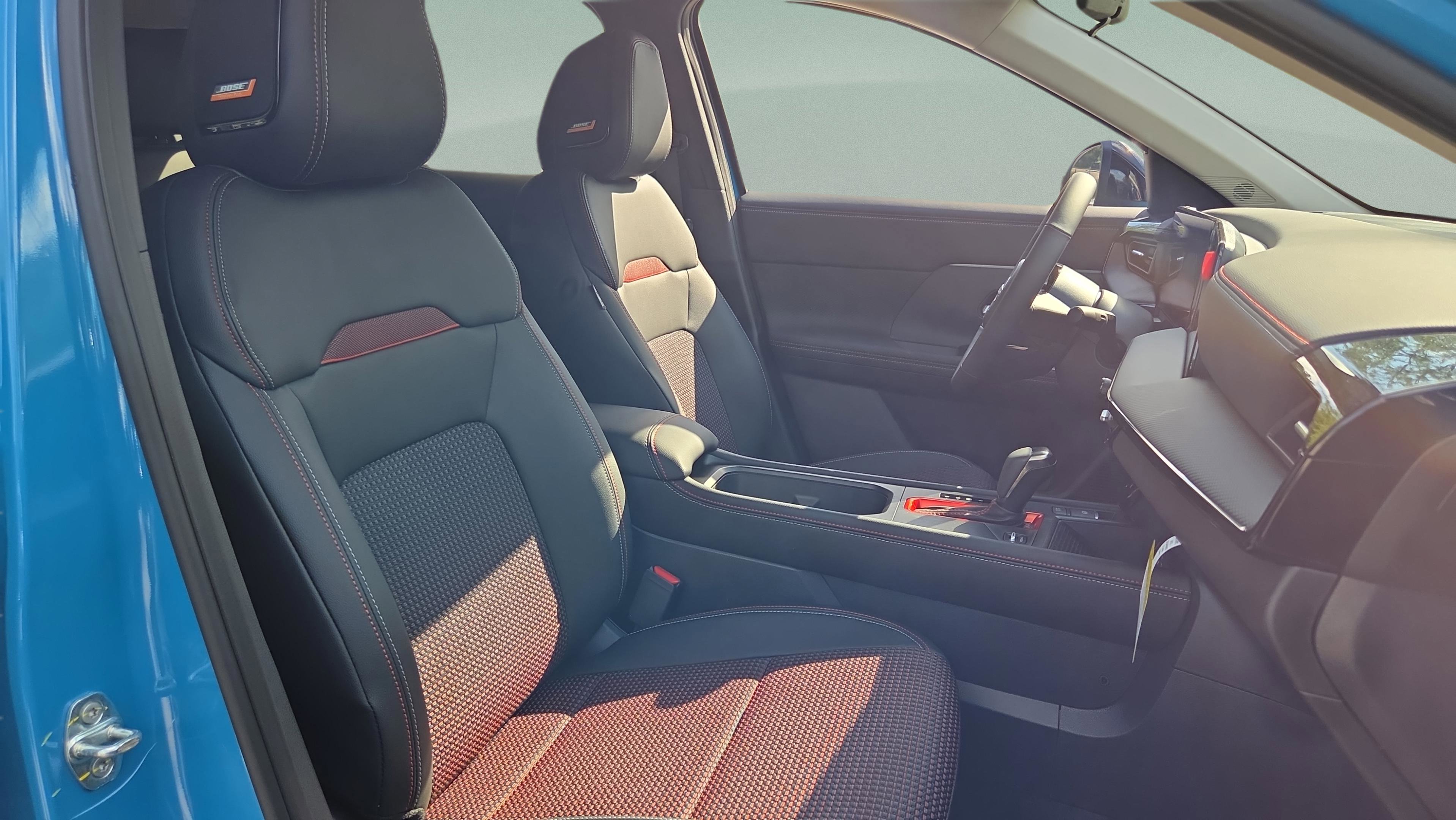 New 2026 Nissan Kicks SR w/ SR Premium Package AWD/4WD image 16