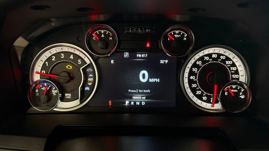 Used 2018 RAM 2500 Laramie w/ Cold Weather Group image 19