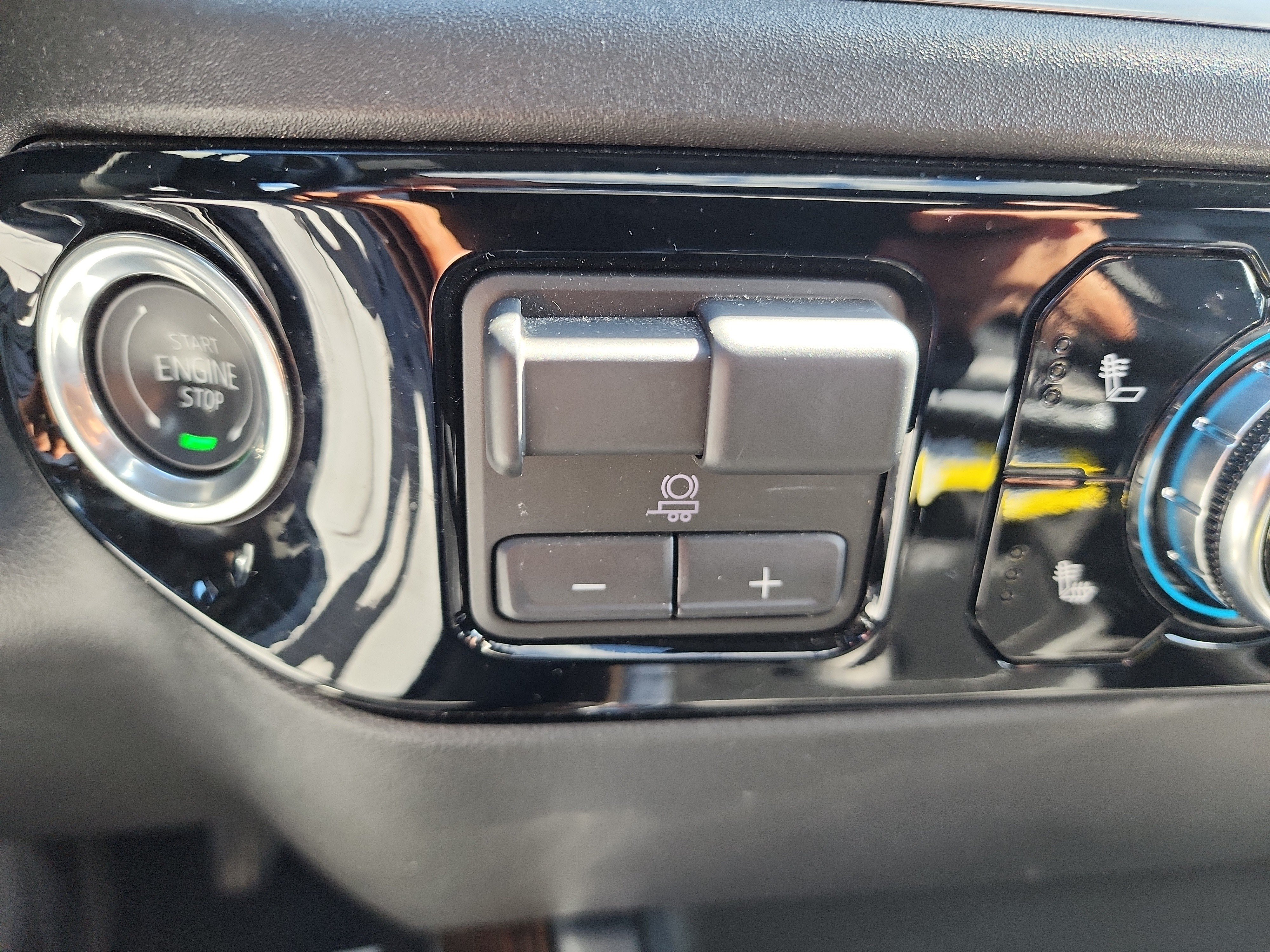 Certified 2026 GMC Sierra 1500 Elevation w/ Elevation Premium Package AWD/4WD image 17
