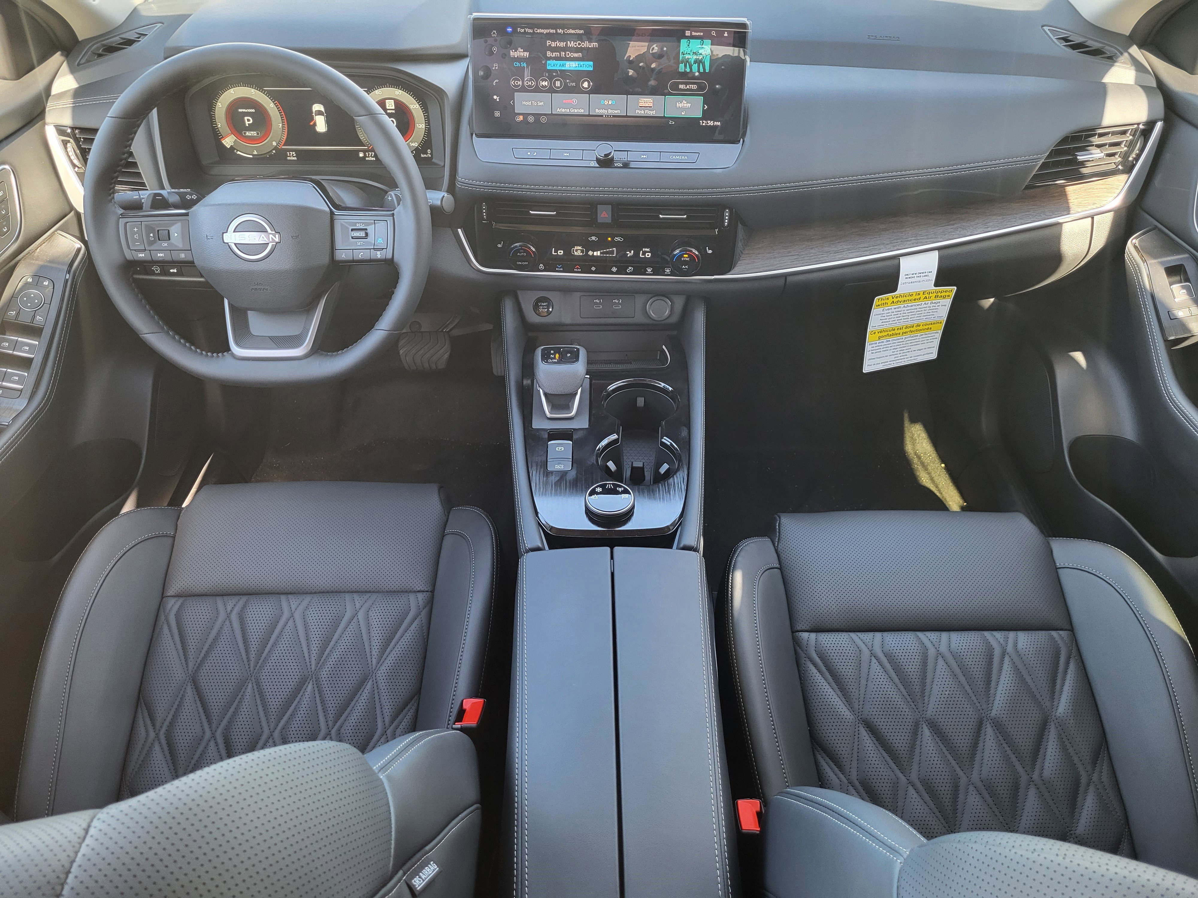 New 2026 Nissan Rogue Platinum image 9