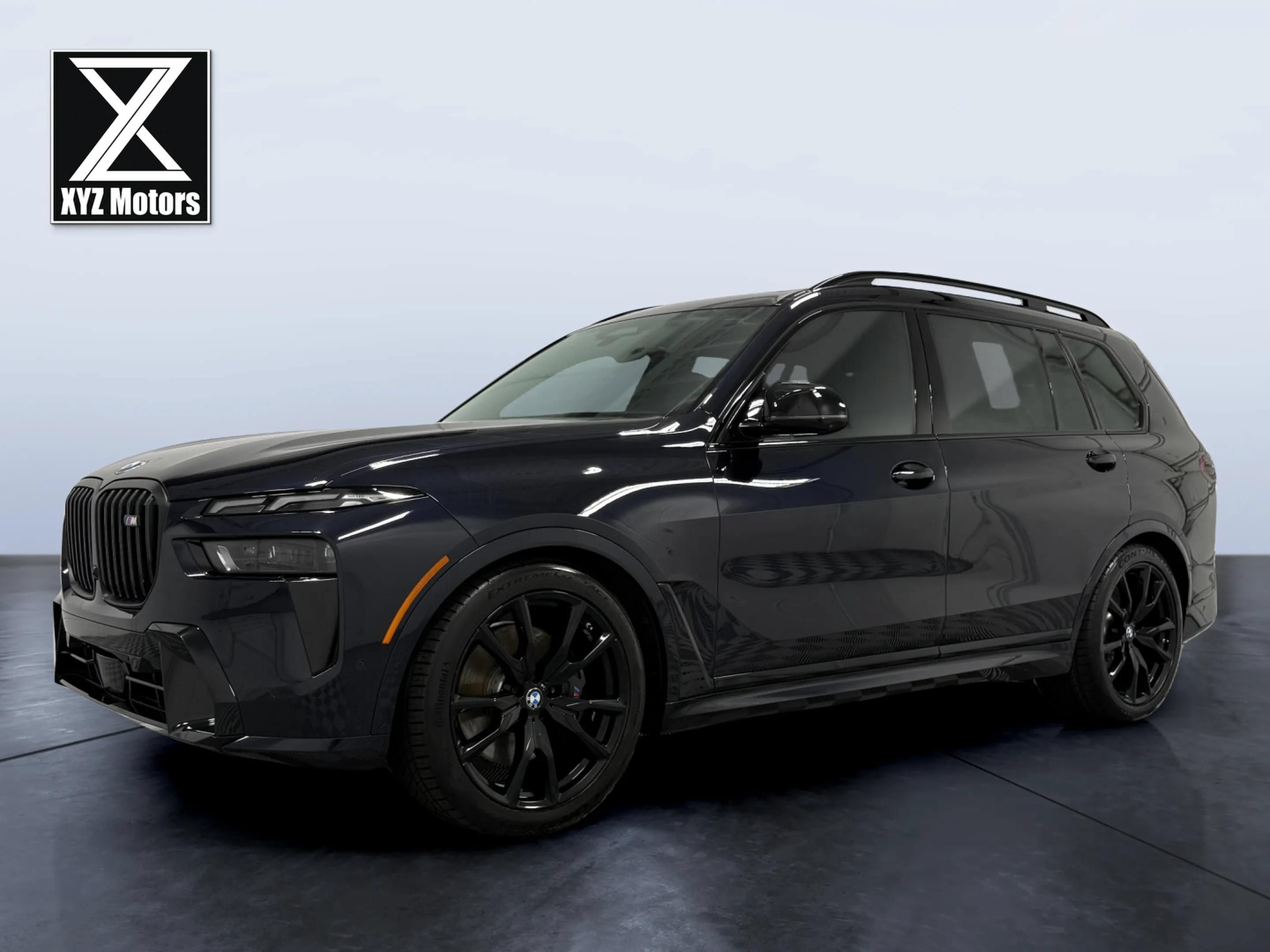 Used 2024 BMW X7 M60i AWD/4WD image 3