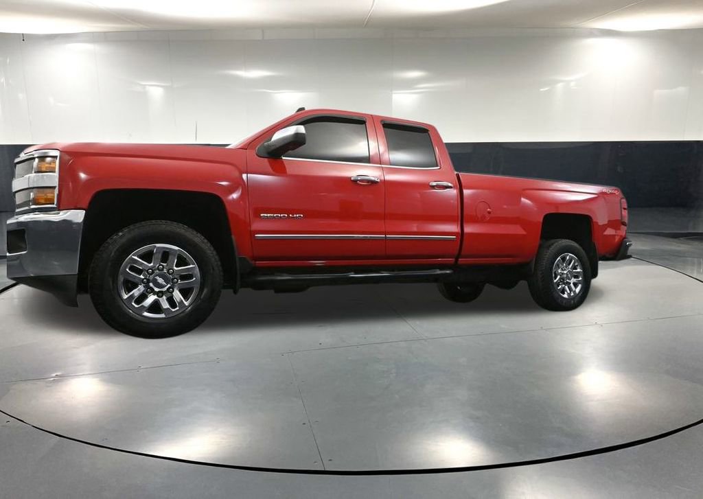 Used 2015 Chevrolet Silverado 2500 LTZ w/ LTZ Plus Package image 59