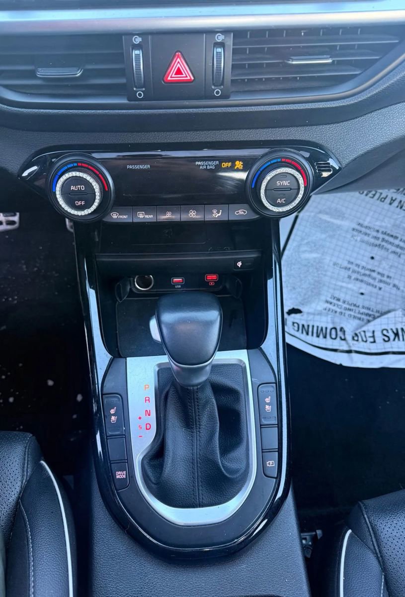 Used 2024 Kia Forte GT-Line w/ GT-Line Premium Package image 21