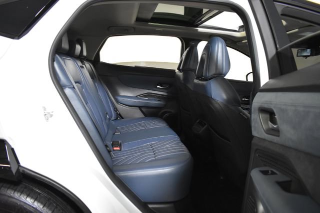 Certified 2023 Nissan Ariya AWD/4WD image 36