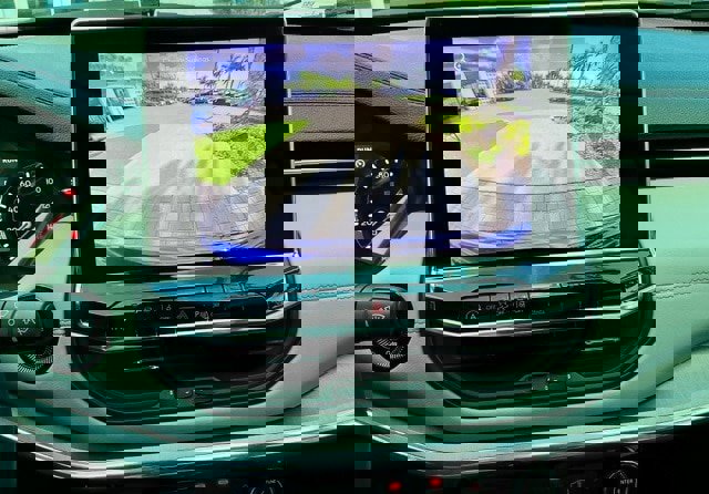 Used 2022 Jeep Compass Limited image 29