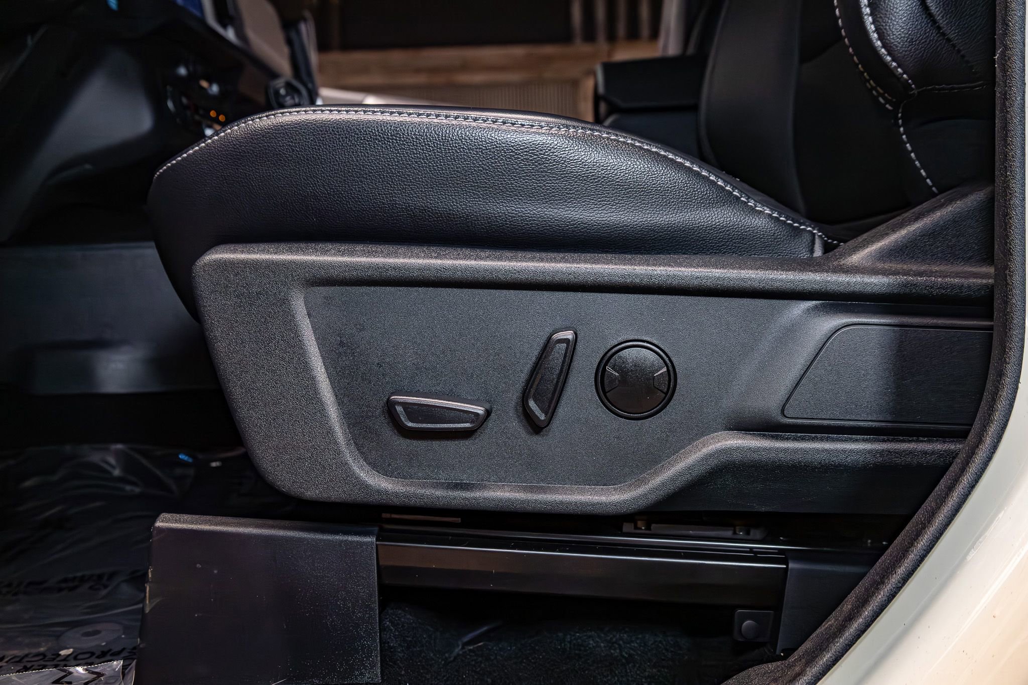 Used 2025 Ford Bronco Outer Banks image 21