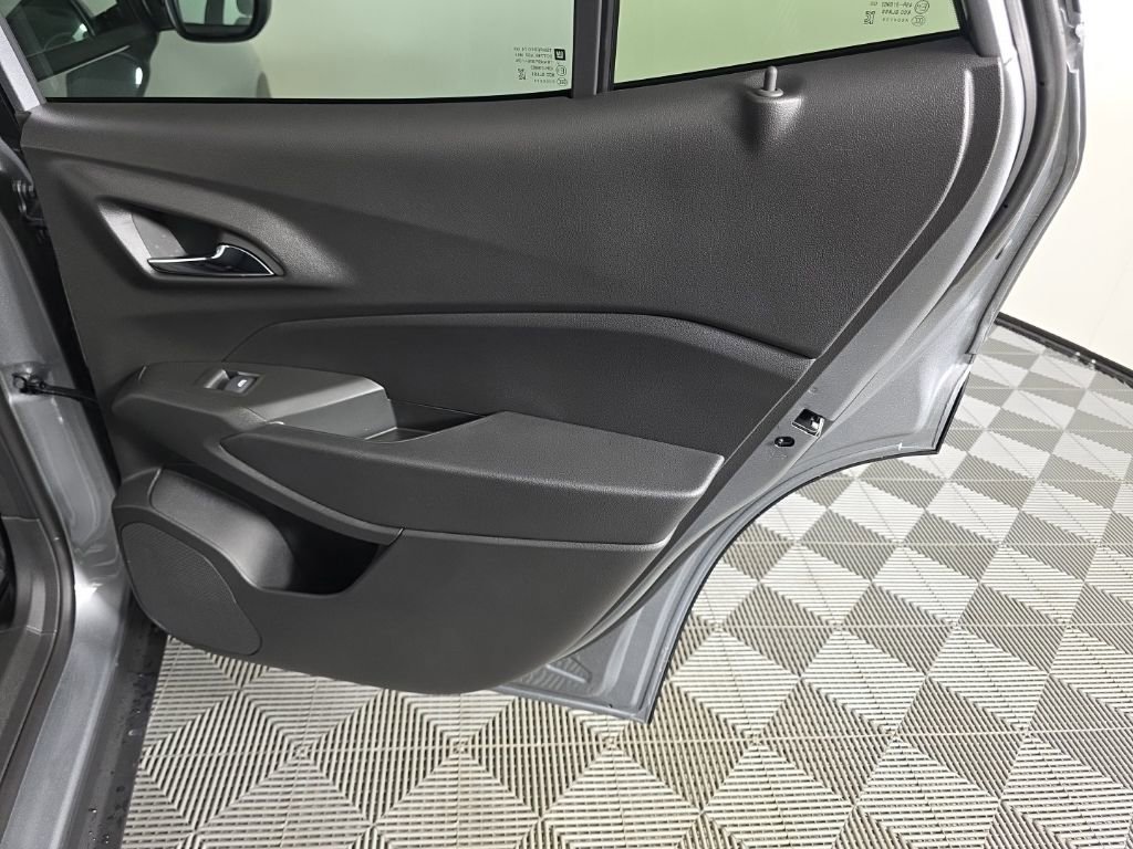 New 2026 Chevrolet Trax RS image 32